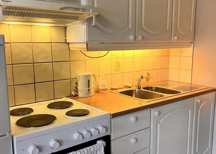 Bright & Seawalk Apartman *