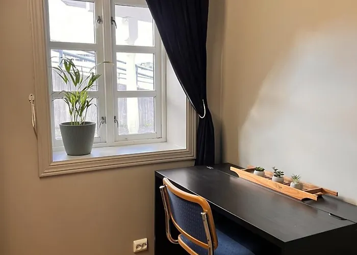 Bright & Seawalk Apartman