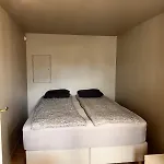 Bright & Seawalk Apartament *