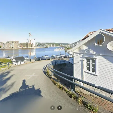 Bright & Seawalk Apartament Kristiansand